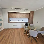 Elena Place Апартамент Bŭnzarito