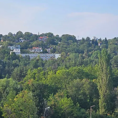 Апартамент Elena Place Bŭnzarito