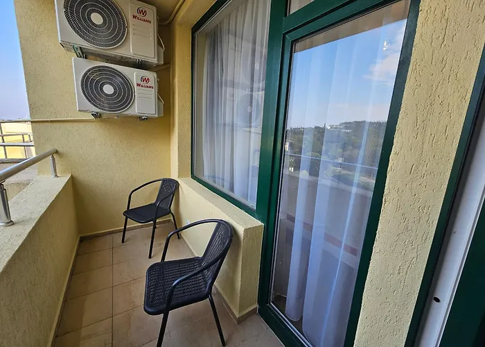 Διαμέρισμα Elena Place